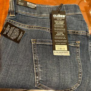 Women's Jeans "The Glider" by Liverpool Size 18W New With Tags